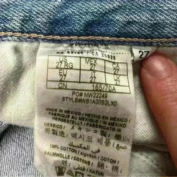 Guess Jeans Distressed Boy Fit Size 27 - Picture 6 of 6